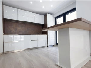 Constanza, Rumania — Encuentre propiedades fuera del plan o reventa de bienes inmuebles directamente de desarrolladores y propietarios GEOLN.COM. Foto 4