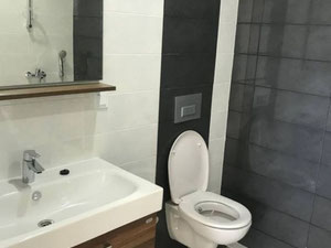 იყიდება 2 ოთახიანი ბინა — უძრავი ქონების ყიდვა და მფლო ბელებისგან GEOLN.COM. ფოტო 5