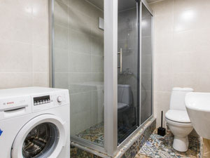 Se vende piso de 3 habitaciones — Encuentre propiedades fuera del plan o reventa de bienes inmuebles directamente de desarrolladores y propietarios GEOLN.COM. Foto 6