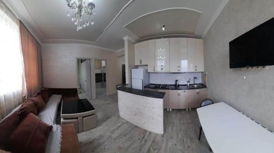 巴统急售公寓 — 来自开发商和业主的房地产搜索引擎 GEOLN.COM. 照片 1