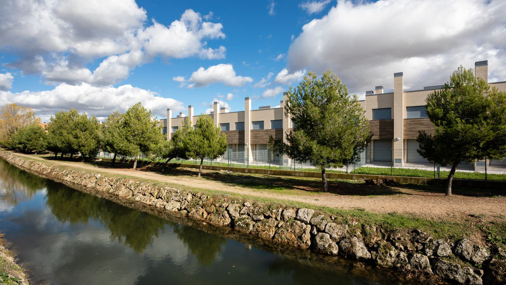 Real estate in Mirador de Jalon — look at the real estate search engine GEOLN.COM. Photo 1