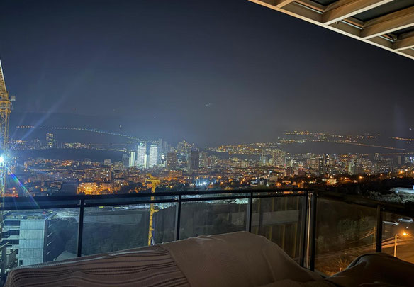 LISI HILLS