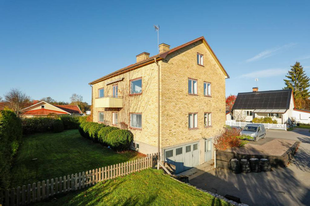 عقار للبيع في Floragatan 6 — انظر إلى محرك البحث العقاري GEOLN.COM. صورة فوتوغرافية 1