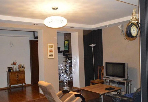 6 кімнатна квартира на Віра. Квартира без посередника в Тбілісі