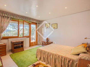 西班牙、加泰罗尼亚、塔马留的海边别墅 — 来自开发商和业主的房地产搜索引擎 GEOLN.COM. 照片 16