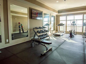 Real estate in 841 Memorial — look at the real estate search engine GEOLN.COM. Photo 3