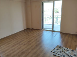 A 400 m de la carretera Pamukkale – Villa independiente de 3 plantas 6+1 – ¡Adecuada para familias numerosas y como inversión! — Encuentre propiedades fuera del plan o reventa de bienes inmuebles directamente de desarrolladores y propietarios GEOLN.COM. Foto 19