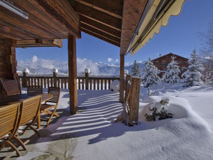 Chalet in Switzerland, Valais, Anzer — Find off-plan property or real estate resale directly from developers and owners GEOLN.COM. Photo 4