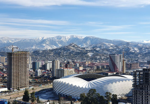 Apartment with two bedrooms and a kitchen-living room by the sea