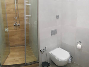 דירת 2 חדרים למכירה בפורטה באטומי — חיפוש נדל"ן מפרטי ומקבלן GEOLN.COM. תמונה 8