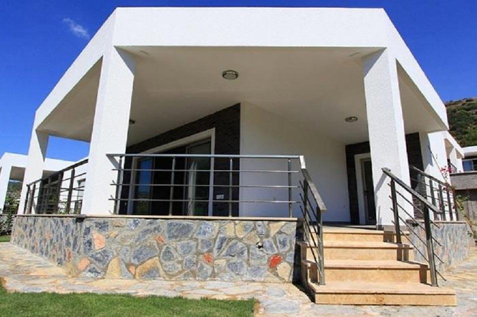 Real estate in Bodrum Lalin Evleri — look at the real estate search engine GEOLN.COM. Photo 1