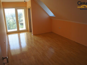 Вилла в пригороде в Словении, Горня Радгона — Поисковик недвижимости от застройщиков и собственников GEOLN.COM. Фото 8