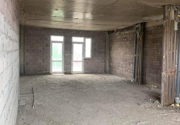 Черный каркас Рядом с Mорем