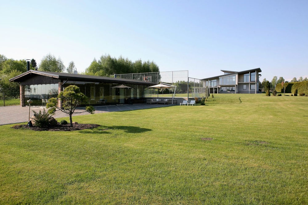 სახლი გარეუბანში ლატვიაში, იქსკილეს რეგიონში, იკსკილეში — უძრავი ქონების ყიდვა და მფლო ბელებისგან GEOLN.COM. ფოტო 1