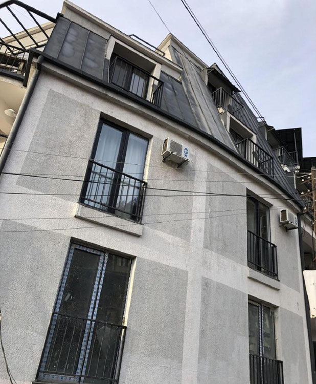 2 кімнатна квартира на Мтацминда. Купити квартиру в Тбілісі, Мтацминда — Пошуковик нерухомості від забудовників і власників GEOLN.COM. Фото 1