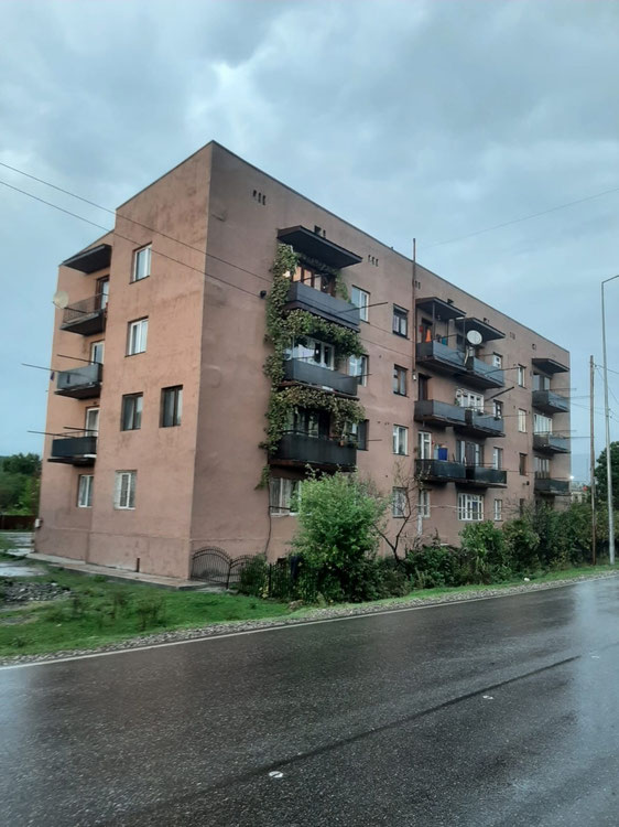 Sale Apartment — Find off-plan property or real estate resale directly from developers and owners GEOLN.COM. Photo 1