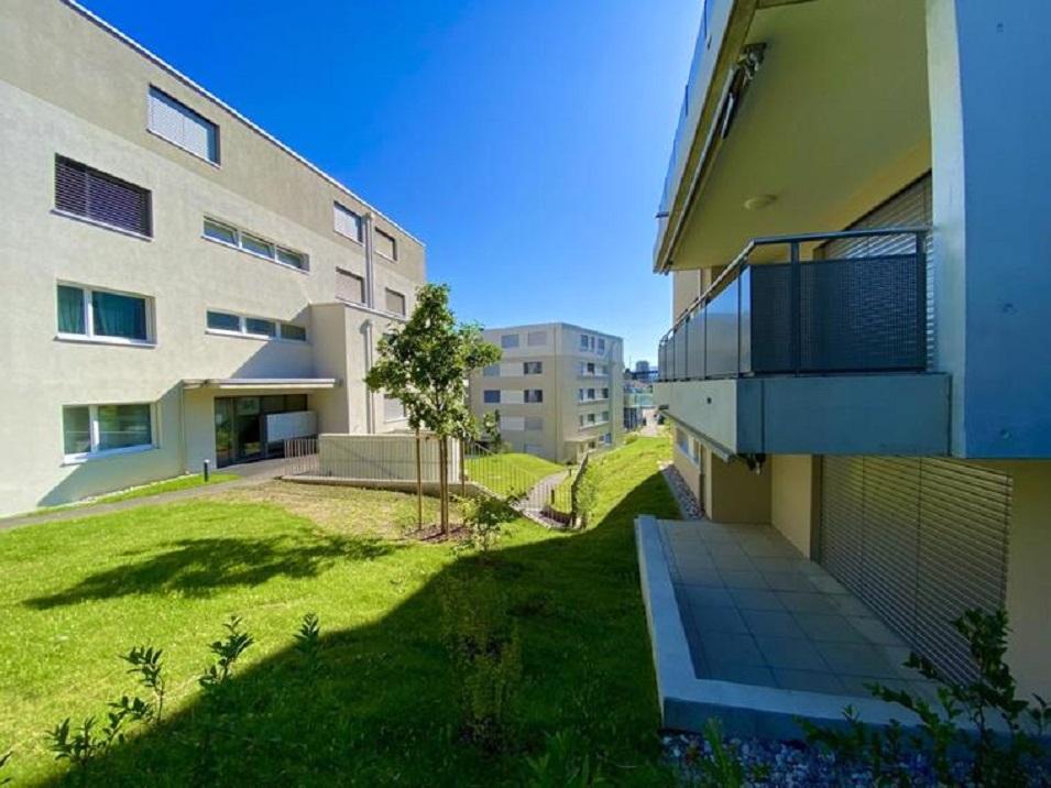 Real estate in Moosstrasse — look at the real estate search engine GEOLN.COM. Photo 1