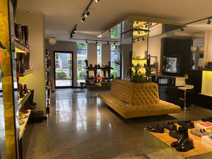 commercial space for sale — Find off-plan property or real estate resale directly from developers and owners GEOLN.COM. Photo 2