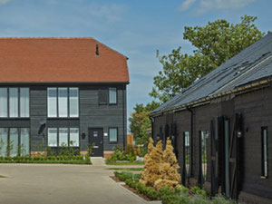 Nieruchomości w Manor Farm — spójrz na wyszukiwarkę nieruchomości GEOLN.COM. Zdjęcie 2