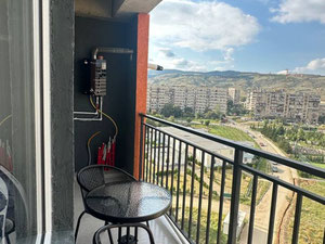 נמכרת דירה בטביליסי — חיפוש נדל"ן מפרטי ומקבלן GEOLN.COM. תמונה 8