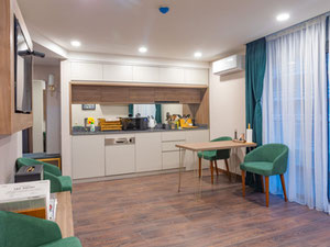 巴统公寓 — 来自开发商和业主的房地产搜索引擎 GEOLN.COM. 照片 21