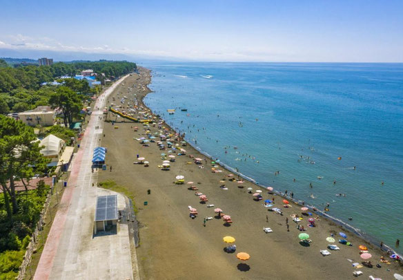 Продається вілла в Уреці з басейном біля моря