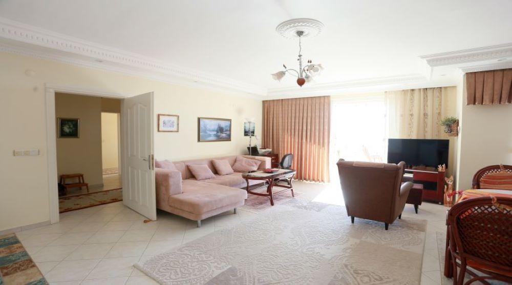 在市中心，在综合体保护区的托斯穆尔地区 — 来自开发商和业主的房地产搜索引擎 GEOLN.COM. 照片 1