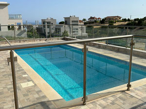 Вілла з видом на море та басейном на продаж — Пошуковик нерухомості від забудовників і власників GEOLN.COM. Фото 5