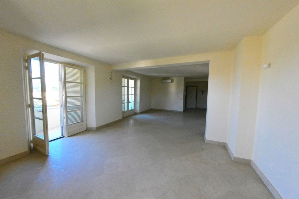 意大利, 托斯卡纳, Marina di Pietrasanta 海边的公寓 — 来自开发商和业主的房地产搜索引擎 GEOLN.COM. 照片 1