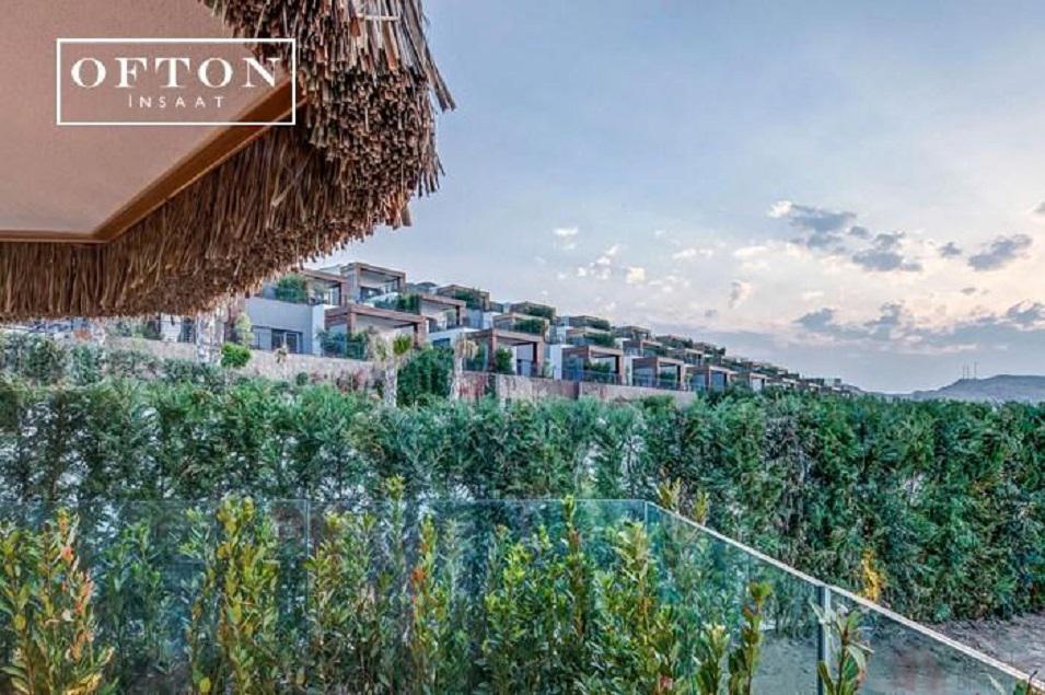 Real estate in Elysium Ada Yalikavak — look at the real estate search engine GEOLN.COM. Photo 1