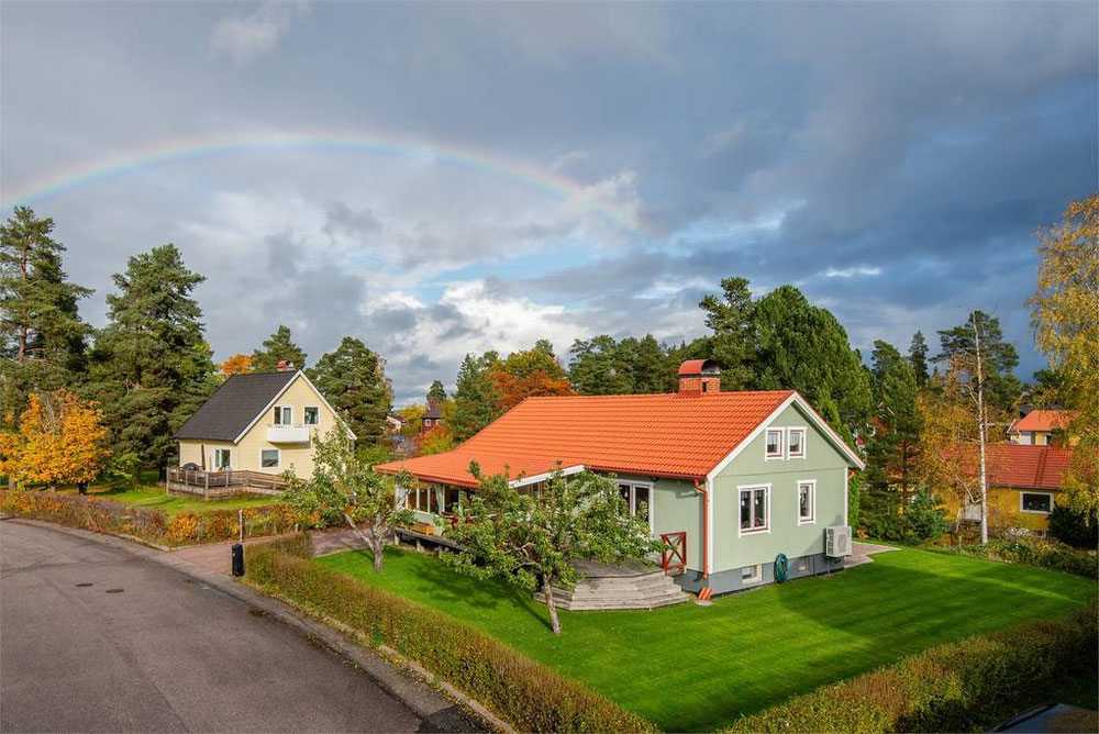 Real estate in Harstigen 3 — look at the real estate search engine GEOLN.COM. Photo 1