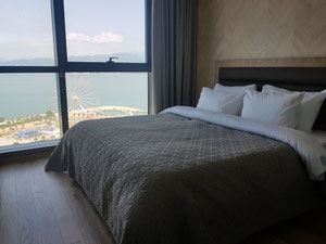 דירת 2 חדרים למכירה בפורטה באטומי — חיפוש נדל"ן מפרטי ומקבלן GEOLN.COM. תמונה 6