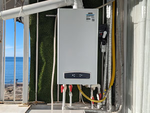 带装修的欧式两居室，位于黑海岸边 — 来自开发商和业主的房地产搜索引擎 GEOLN.COM. 照片 9