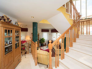 Villa in Spanien, Katalonien, Castelldefels — Immobilien-Suchservice von Bauträgern und Eigentümern GEOLN.COM. Foto 15