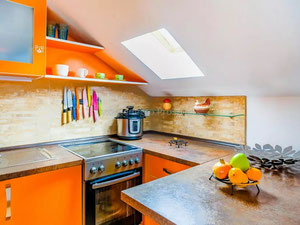 მონტენეგრო. სტუდია 100 მეტრში ზღვისგან, ტივატში. — უძრავი ქონების ყიდვა და მფლო ბელებისგან GEOLN.COM. ფოტო 4