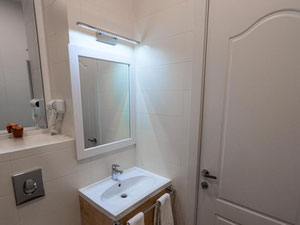 4 комнатная гостиница в Чугурети. Недвижимость в Тбилиси без посредников — Поисковик недвижимости от застройщиков и собственников GEOLN.COM. Фото 6