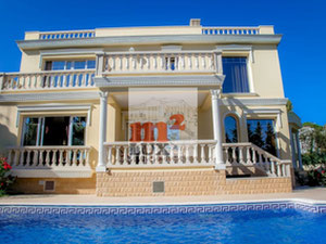 西班牙，加泰罗尼亚，赫罗纳的别墅 — 来自开发商和业主的房地产搜索引擎 GEOLN.COM. 照片 2