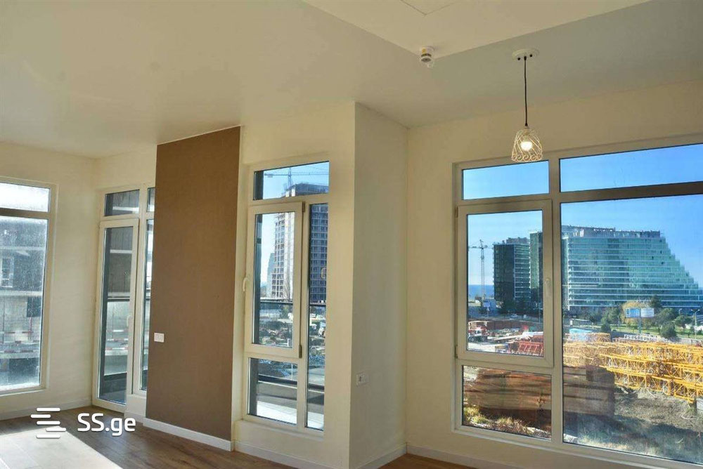 白帆公寓 — 来自开发商和业主的房地产搜索引擎 GEOLN.COM. 照片 1