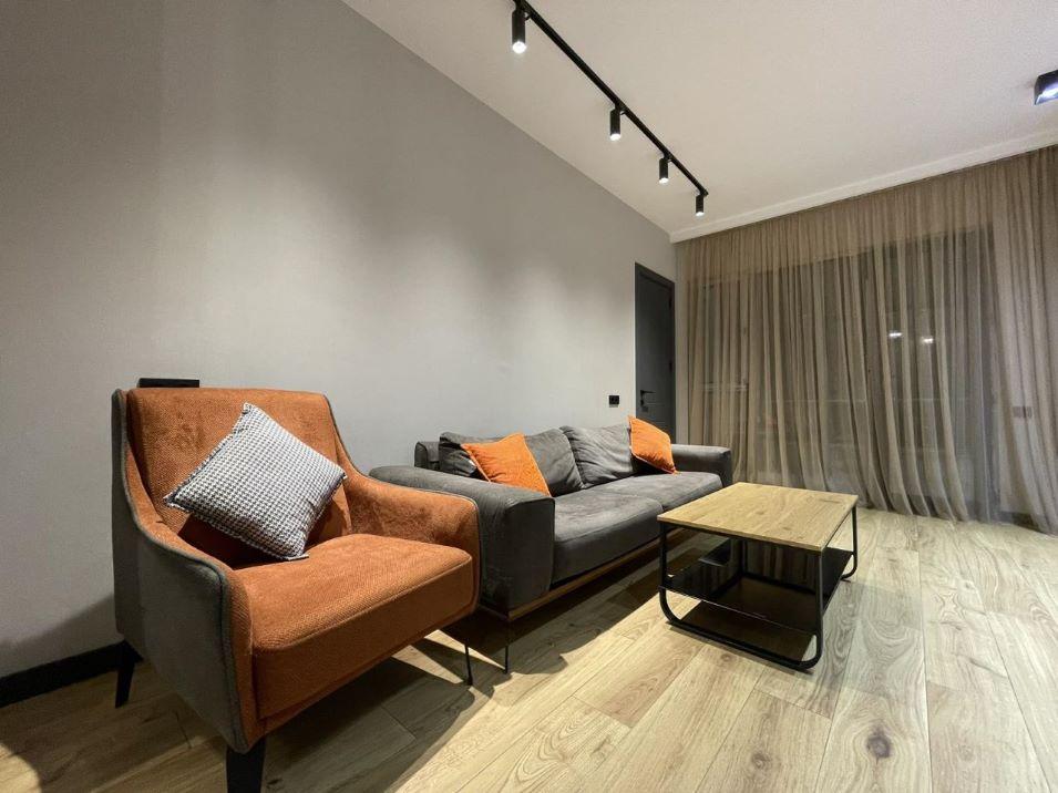 Просторная квартира с отличным ремонтом — Поисковик недвижимости от застройщиков и собственников GEOLN.COM. Фото 1