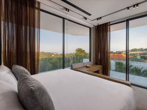 Сучасна вілла з басейном — Пошуковик нерухомості від забудовників і власників GEOLN.COM. Фото 10