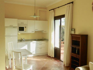 Villa 6 bedrooms 950 m² in Montemayor, Spain — Find off-plan property or real estate resale directly from developers and owners GEOLN.COM. Photo 32