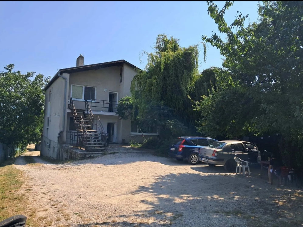 Large family house with 11 studios. NITRA (surroundings of Bratislava) — Find off-plan property or real estate resale directly from developers and owners GEOLN.COM. Photo 1