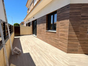 تاون هاوس 83 متر مربع في سانتياغو دي لا ريبيرا ، إسبانيا — ابحث عن عقار قيد الإنشاء أو عقار معاد بيعه مباشرة من المطورين والملاك GEOLN.COM. صورة فوتوغرافية 13