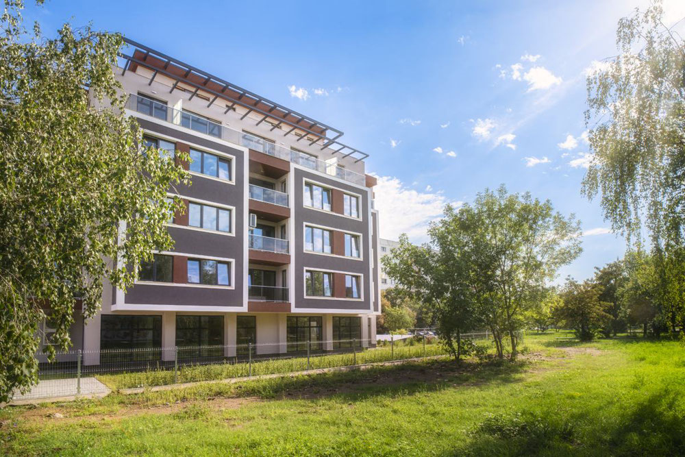 عقار للبيع في DRUZHBA — انظر إلى محرك البحث العقاري GEOLN.COM. صورة فوتوغرافية 1