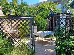 黑山。巴尔市区内的单层房屋，带花园和停车场 — 来自开发商和业主的房地产搜索引擎 GEOLN.COM. 照片 9