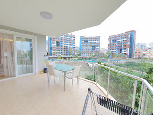 იყიდება 1+1 ბინა მდიდრულ კომპლექსში — უძრავი ქონების ყიდვა და მფლო ბელებისგან GEOLN.COM. ფოტო 9