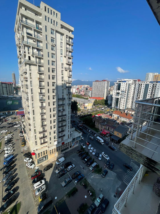 出售巴图米的公寓 — 来自开发商和业主的房地产搜索引擎 GEOLN.COM. 照片 1