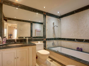 פנטהאוז 4 חדרי שינה 426 מ"ר ב-New Golden Mile, ספרד — חיפוש נדל"ן מפרטי ומקבלן GEOLN.COM. תמונה 20