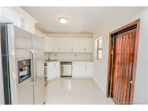 美国房子，佛罗里达州，海厄利亚 — 来自开发商和业主的房地产搜索引擎 GEOLN.COM. 照片 7