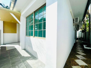 带有3间卧室和2间客厅的房子 — 来自开发商和业主的房地产搜索引擎 GEOLN.COM. 照片 3